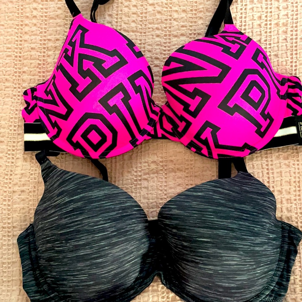 Like new very lightly worn bras